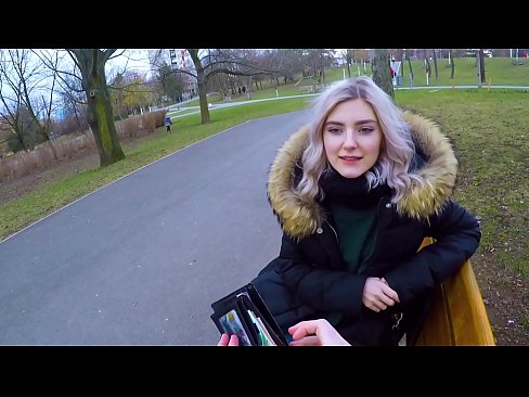 ❤️ Nilulon ang mainit na cum ng isang estranghero para sa pera - blowjob sa parke ni Eva Elfie ❤❌ Fucking sa amin tl.pornochaturbate.ru ❌